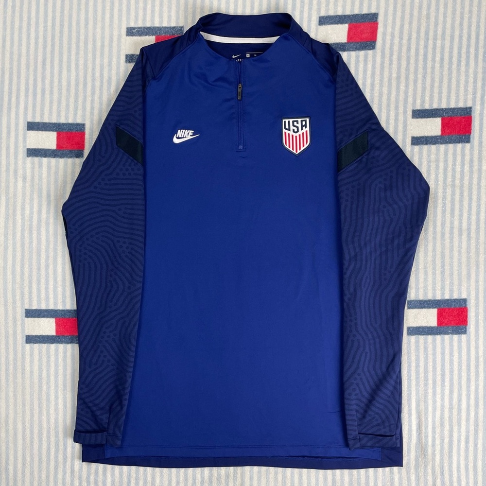 Nike United States Men’s Soccer Team USMNT quarter zip pullover training top